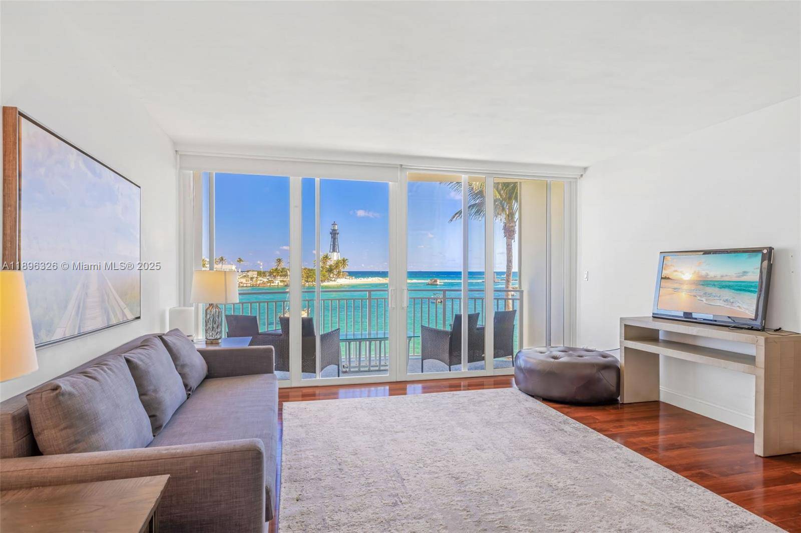 Pompano Beach, FL 33062,2508 Bay Dr #307