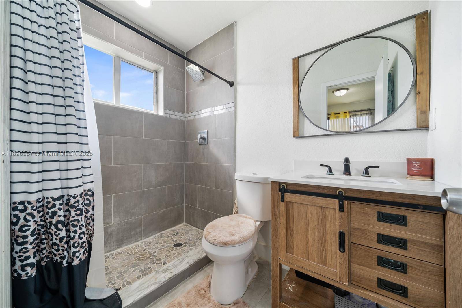 Miami Gardens, FL 33054,2100 NW 154th St