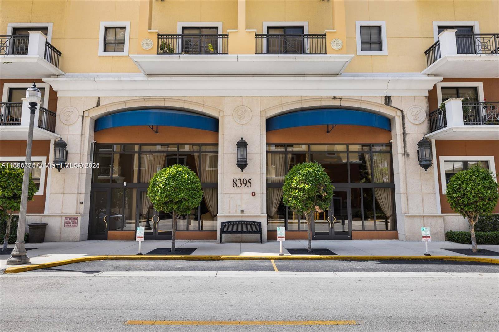 Miami, FL 33143,8395 SW 73rd Ave #806