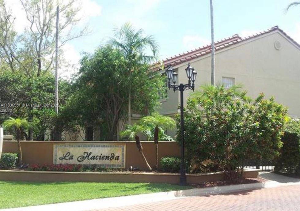 Hialeah, FL 33015,18342 NW 68th Ave #E