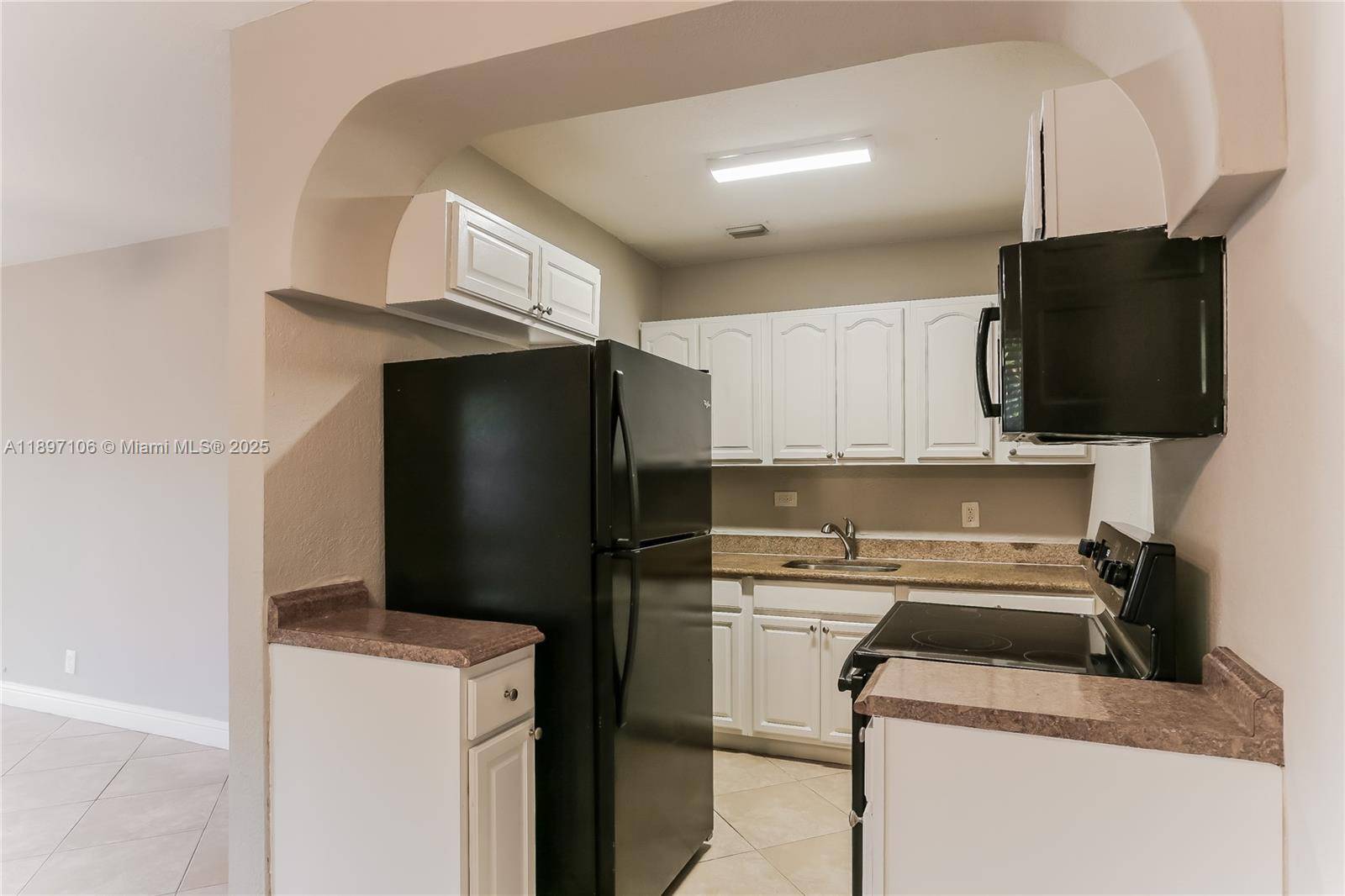 Fort Lauderdale, FL 33312,417 SW 22nd Ter