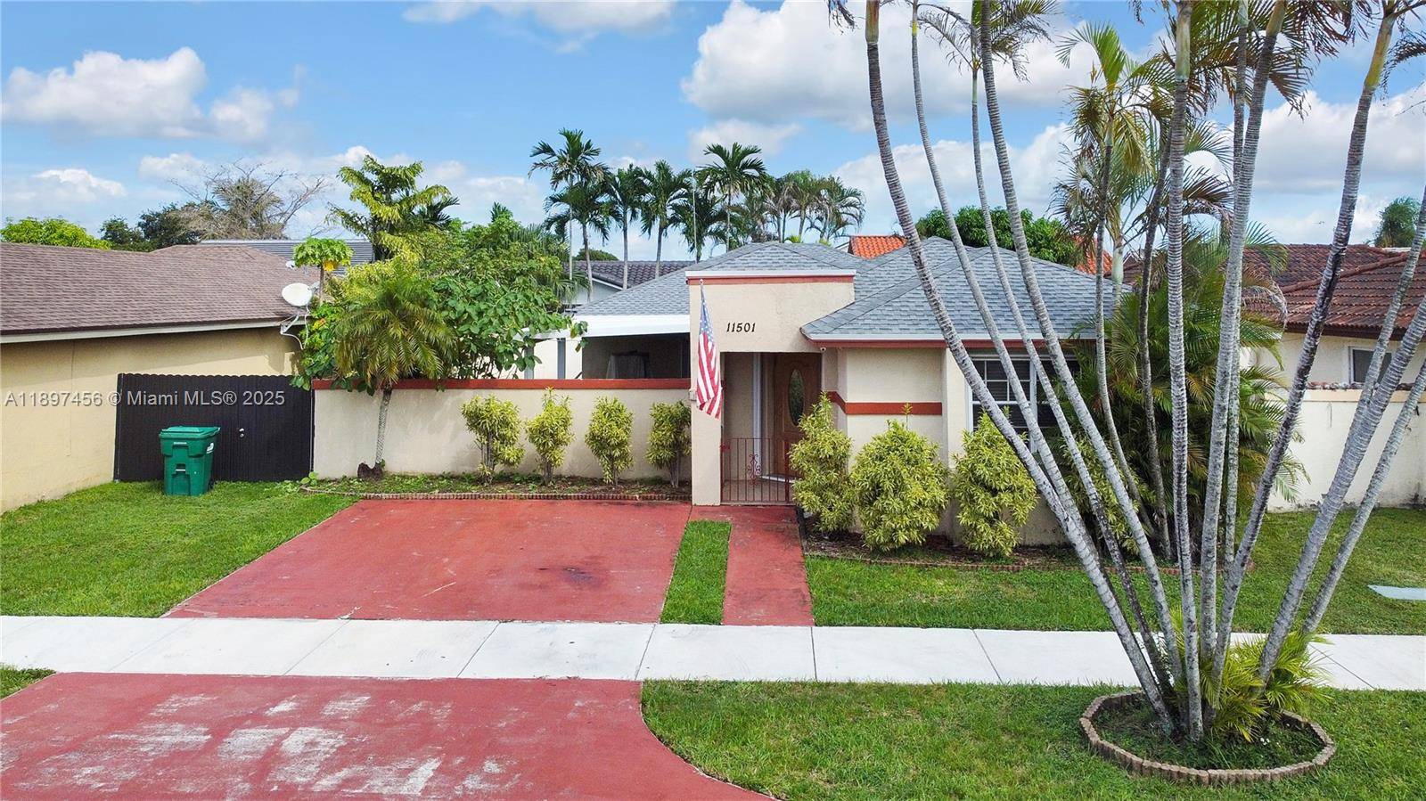 Miami, FL 33186,11501 SW 145th Ave