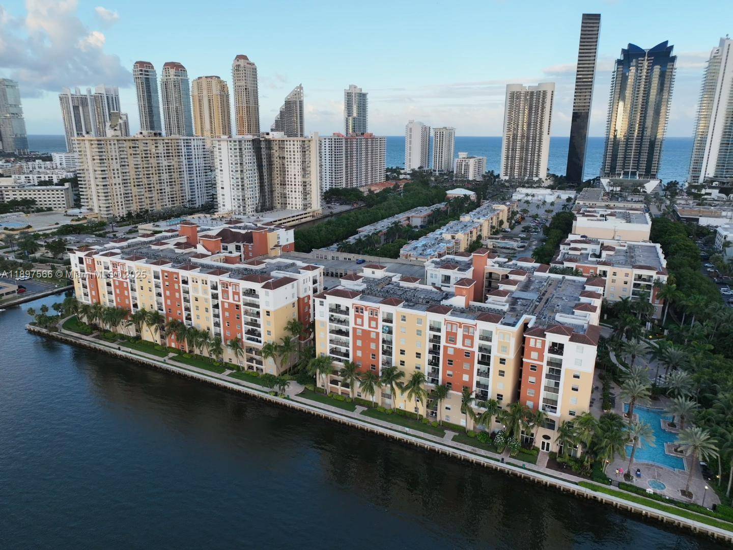 Sunny Isles Beach, FL 33160,17125 N Bay Rd #3402