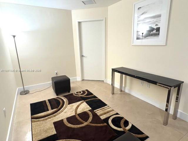 Miami, FL 33130,1100 S Miami Ave #811