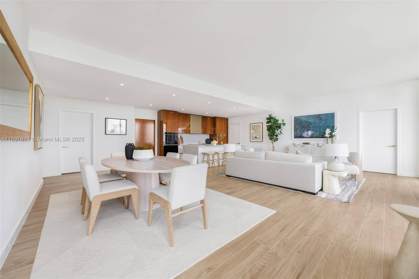 Coconut Grove, FL 33133,2678 Tigertail Ave #1706