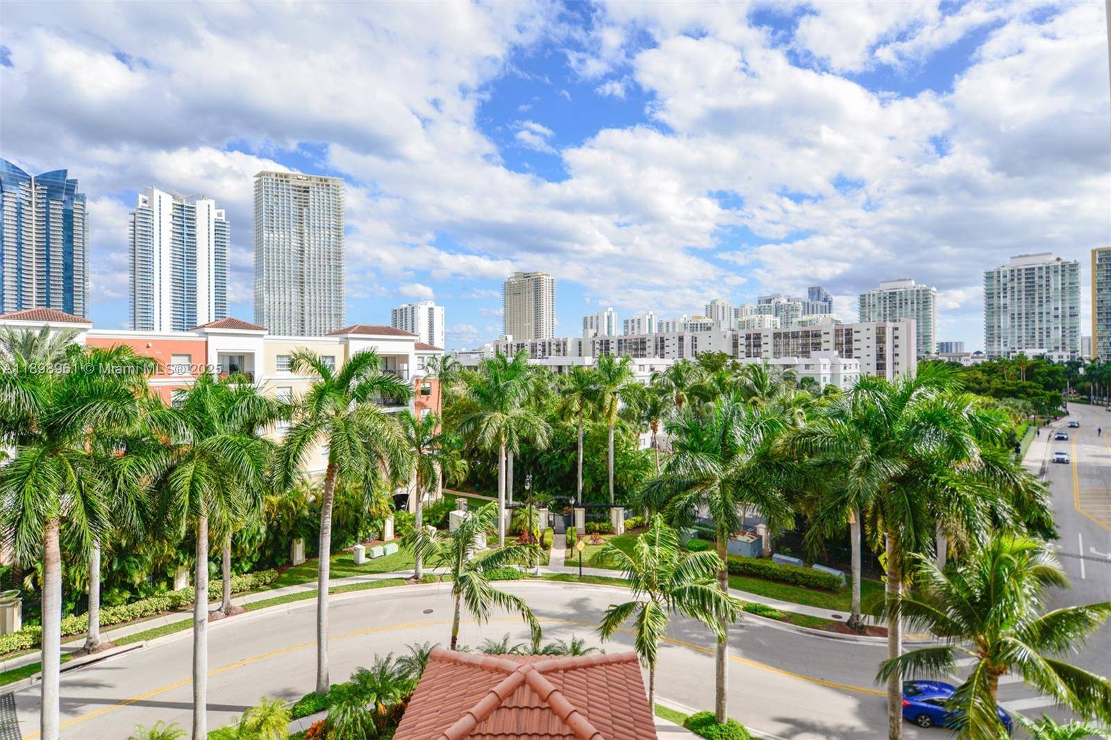 Sunny Isles Beach, FL 33160,17100 N Bay Rd #1614