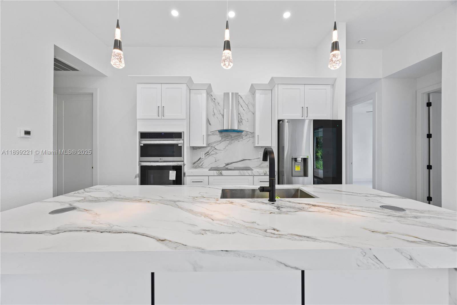 Lehigh Acres, FL 33971,3111 W 17TH ST W