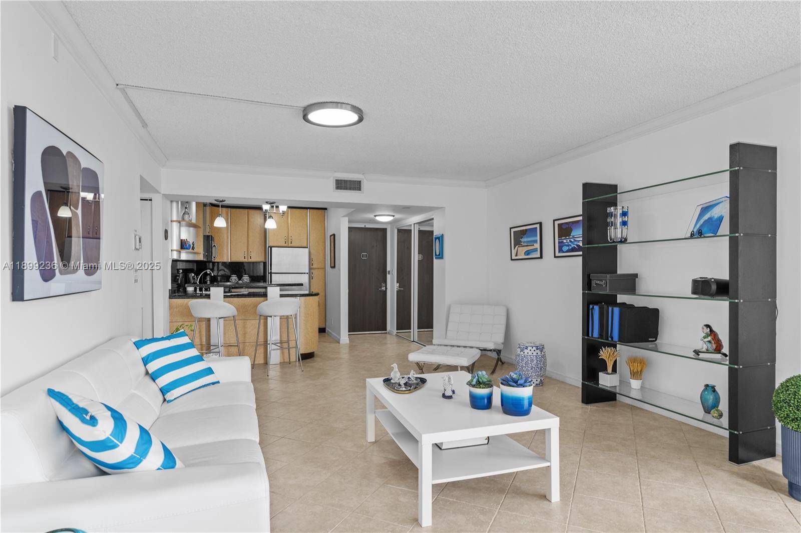 Aventura, FL 33180,20379 W Country Club Dr #2039