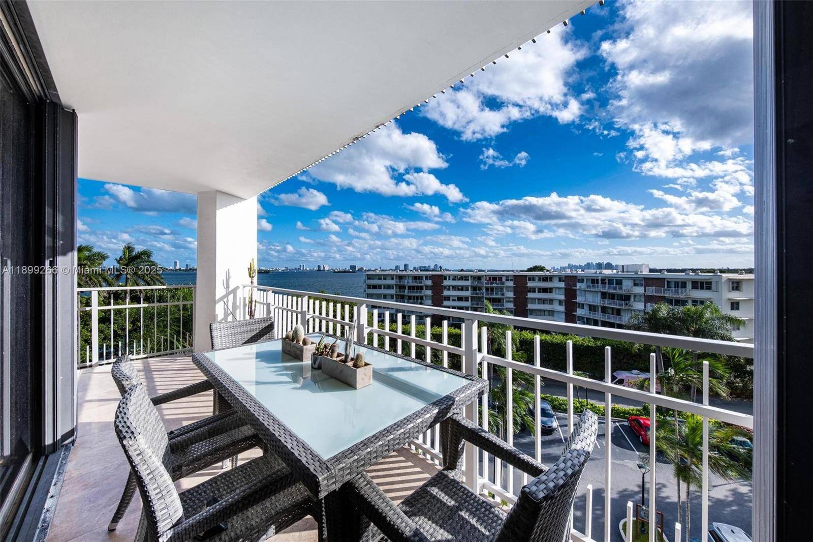 Miami, FL 33138,4000 Towerside Ter #604