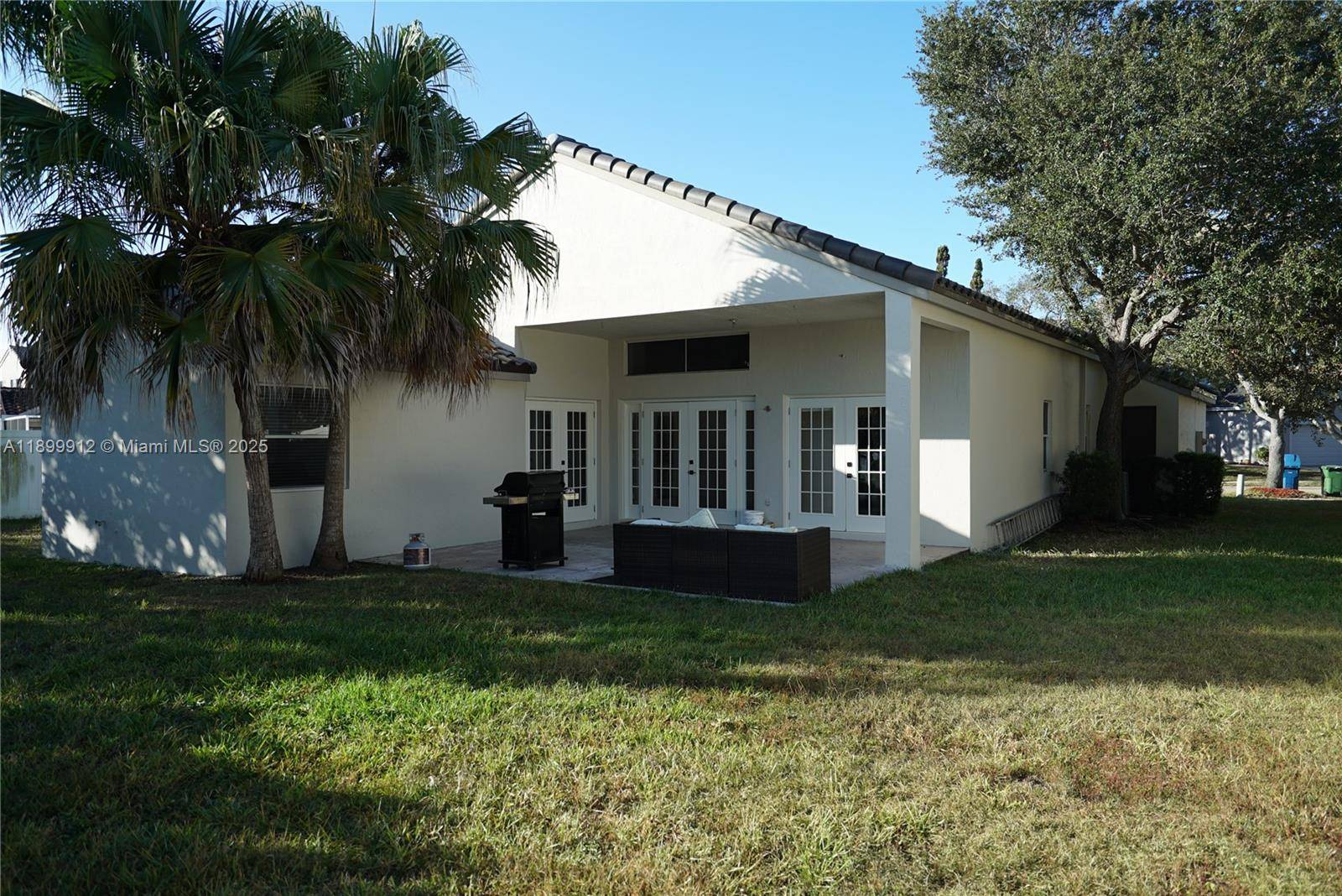 Weston, FL 33326,658 Stanton Dr