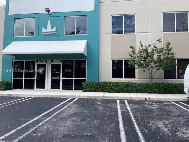 Miami Lakes, FL 33016,14028 NW 82nd Ave #10