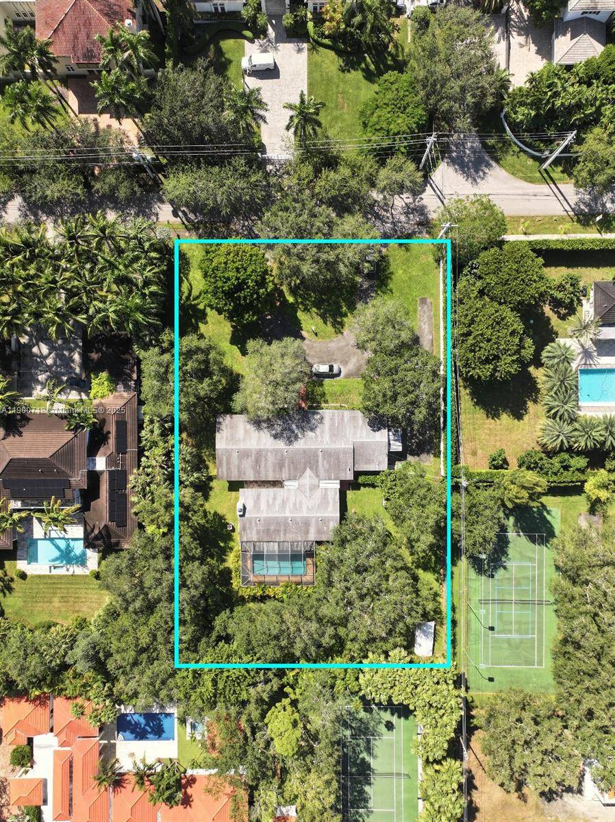 Miami, FL 33143,5345 SW 84th St