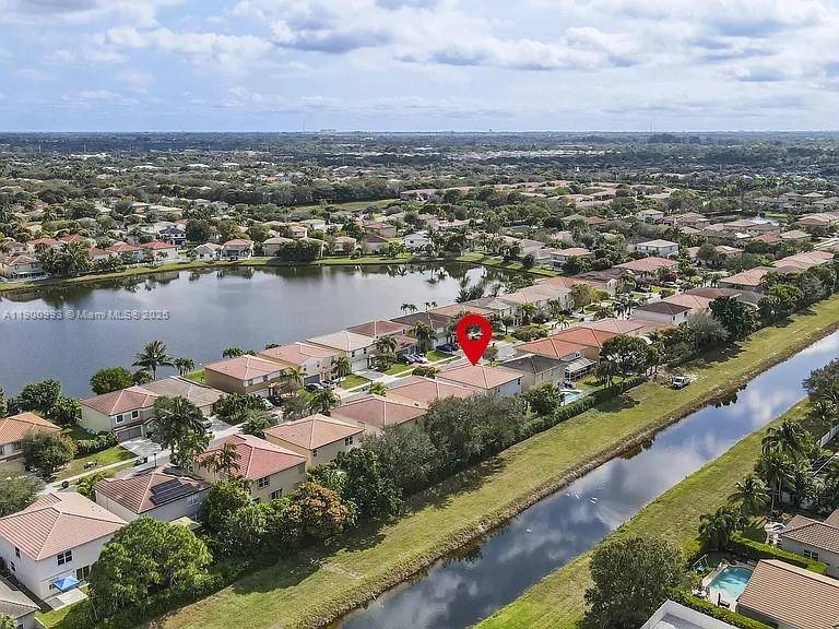 Lake Worth, FL 33463,6627 Rainwood Cove Ln