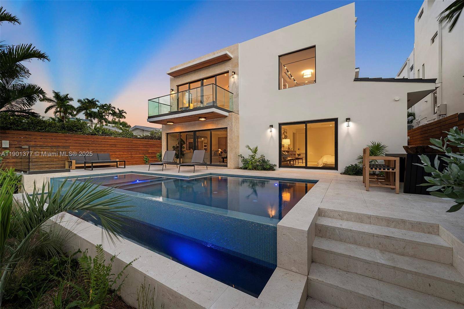 Miami, FL 33133,1815 Fairhaven Pl