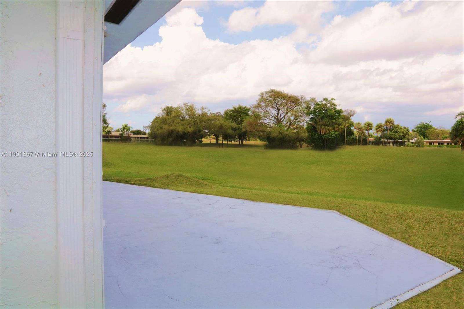 Tamarac, FL 33319,6003 Umbrella Tree Ln