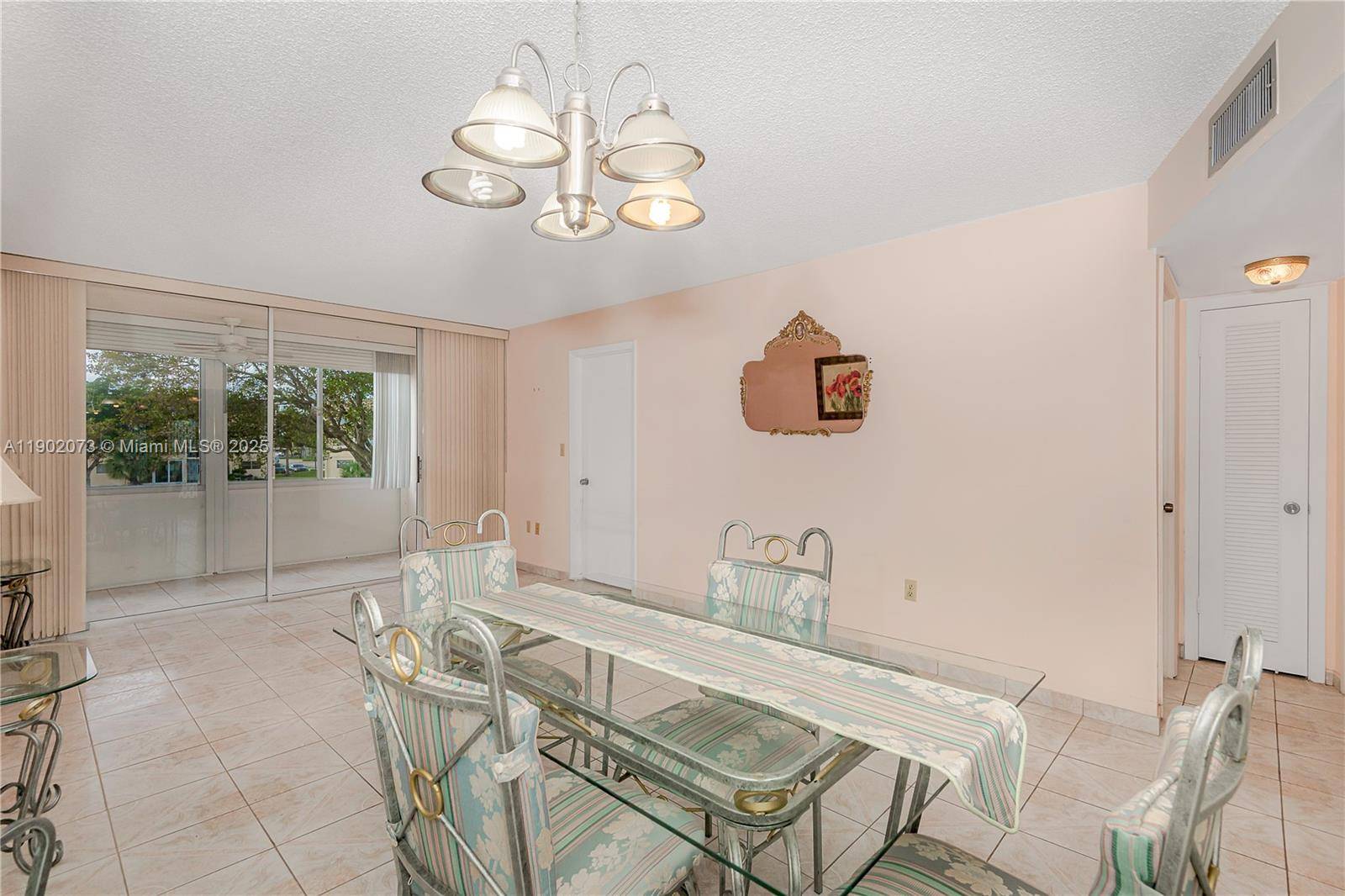 Sunrise, FL 33322,8345 Sunrise Lakes Blvd #210