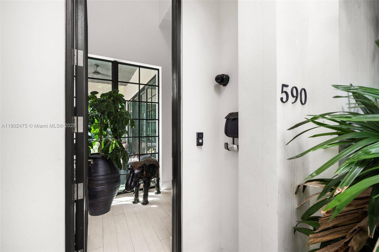 Miami, FL 33137,590 NE 59th St