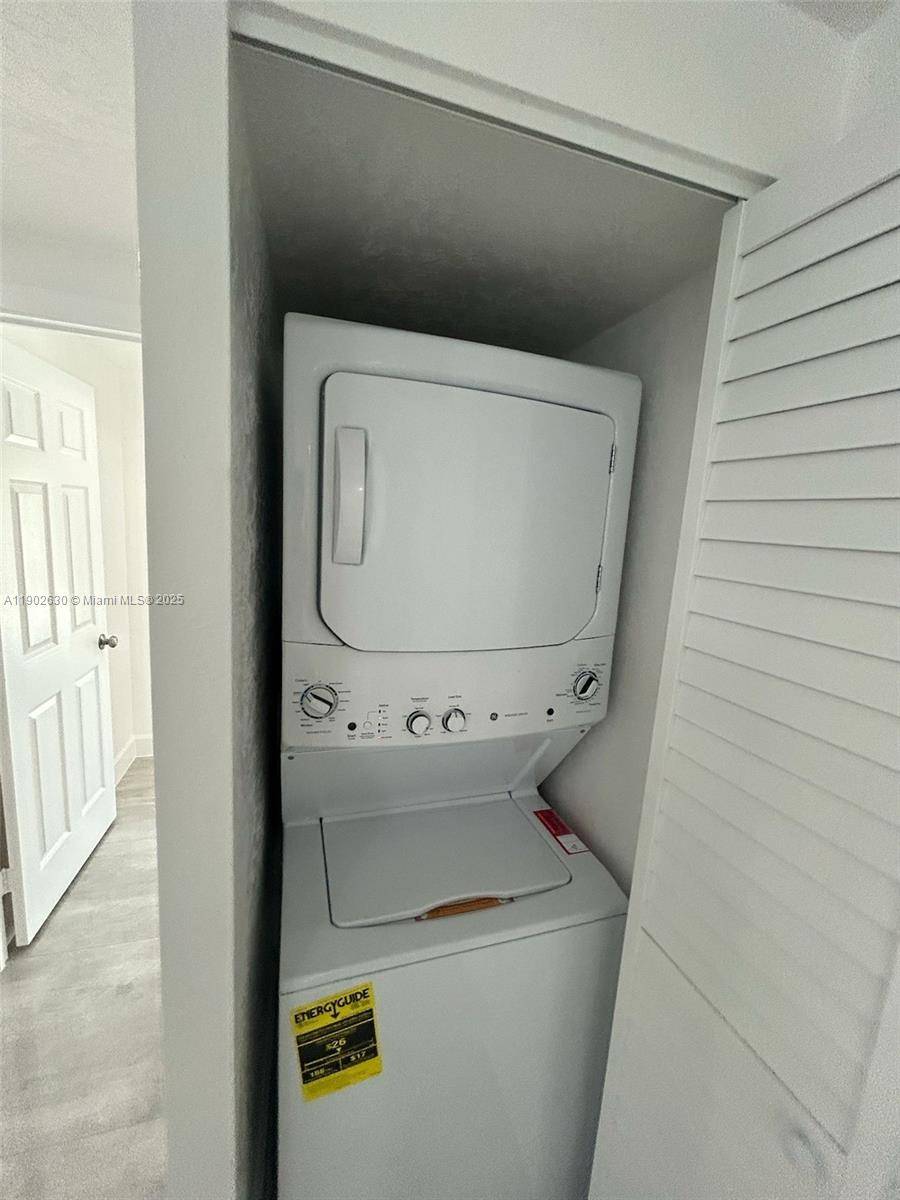 Dania Beach, FL 33004,305 Lewis Ln #7