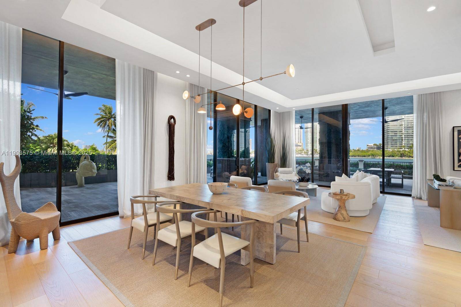 Miami Beach, FL 33109,6800 Fisher Island Dr #6811