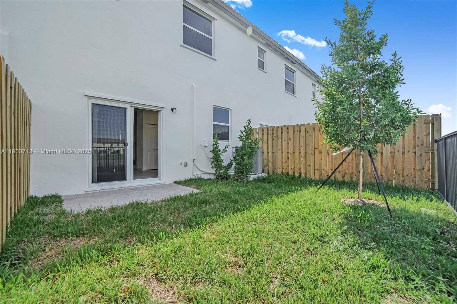 Homestead, FL 33035,2748 SE 26 AVE #2748