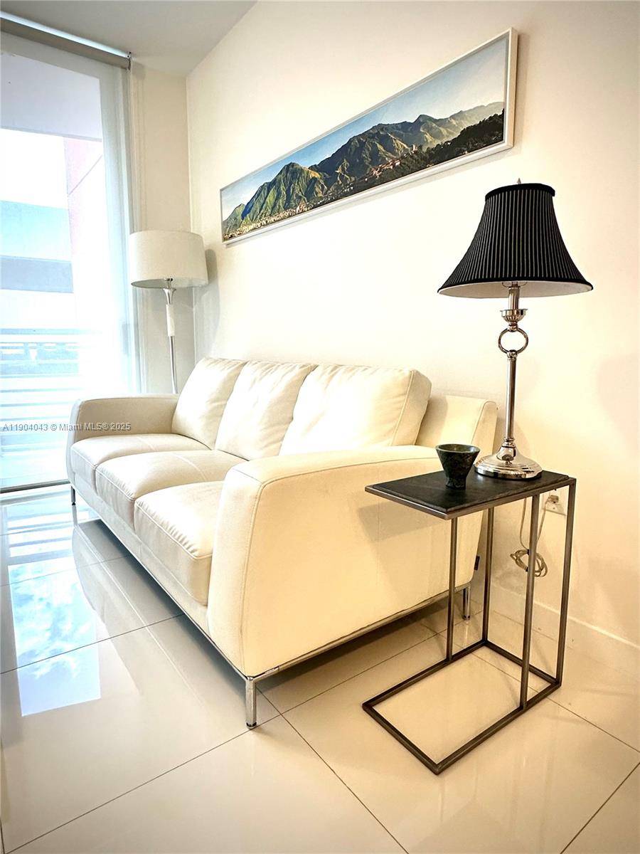 Doral, FL 33178,7661 NW 107th Ave #406