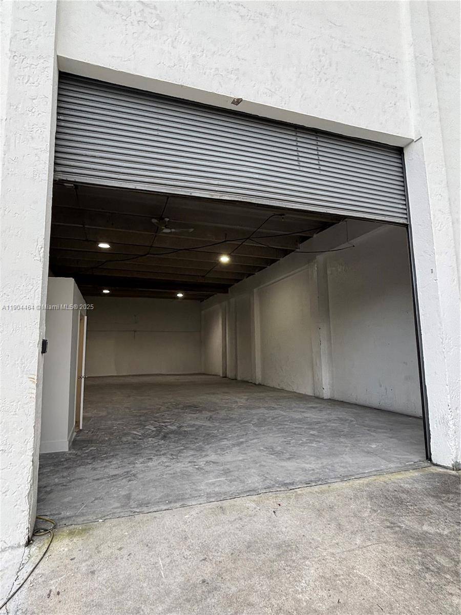 Doral, FL 33122,3400 NW 78th Ave #6