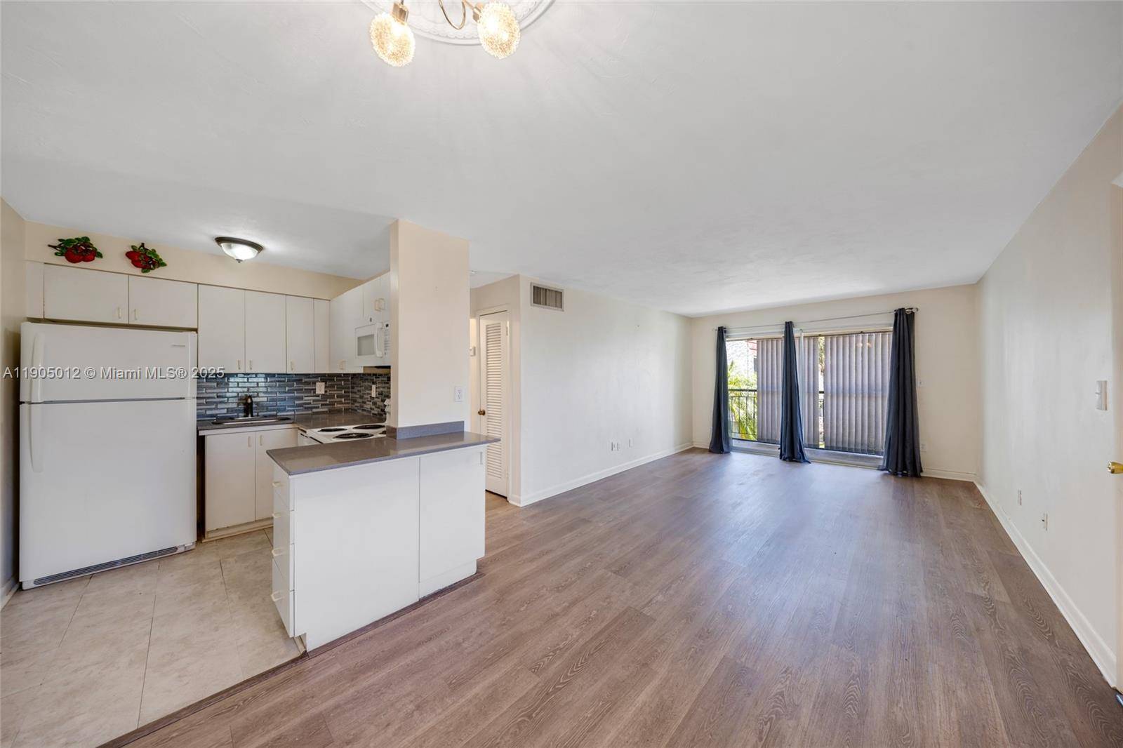 Palmetto Bay, FL 33176,8701 SW 141st St #F6