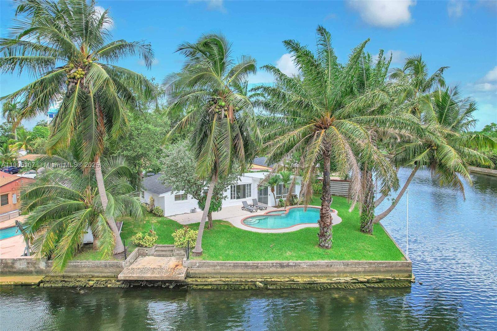 Hollywood, FL 33020,2702 Scott St #00