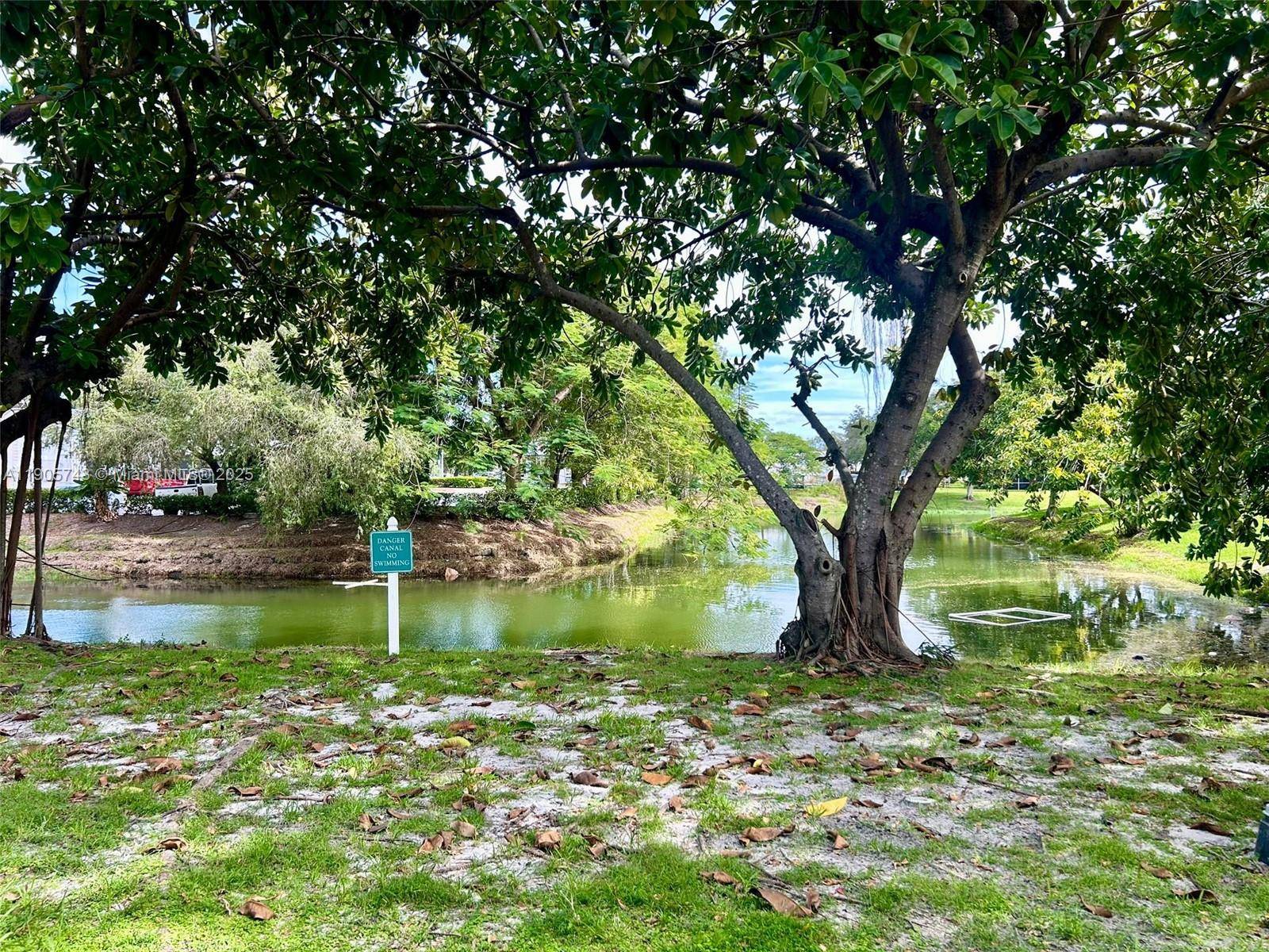 Margate, FL 33063,470 N Laurel Dr #7