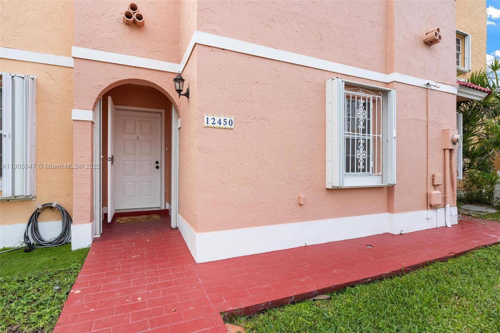 Miami, FL 33182,12450 NW 7th Ln