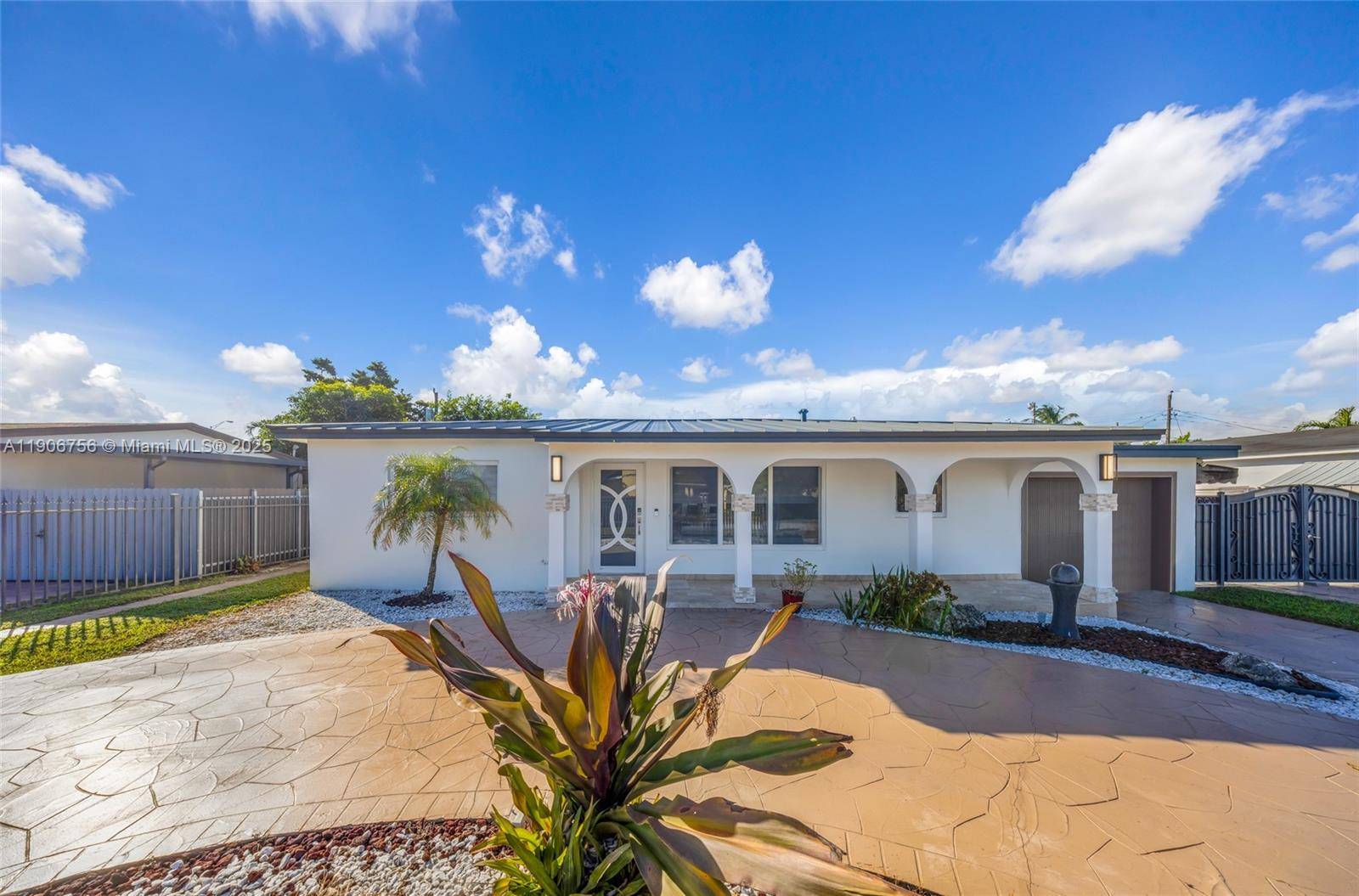 Hialeah, FL 33012,490 W 33rd Pl