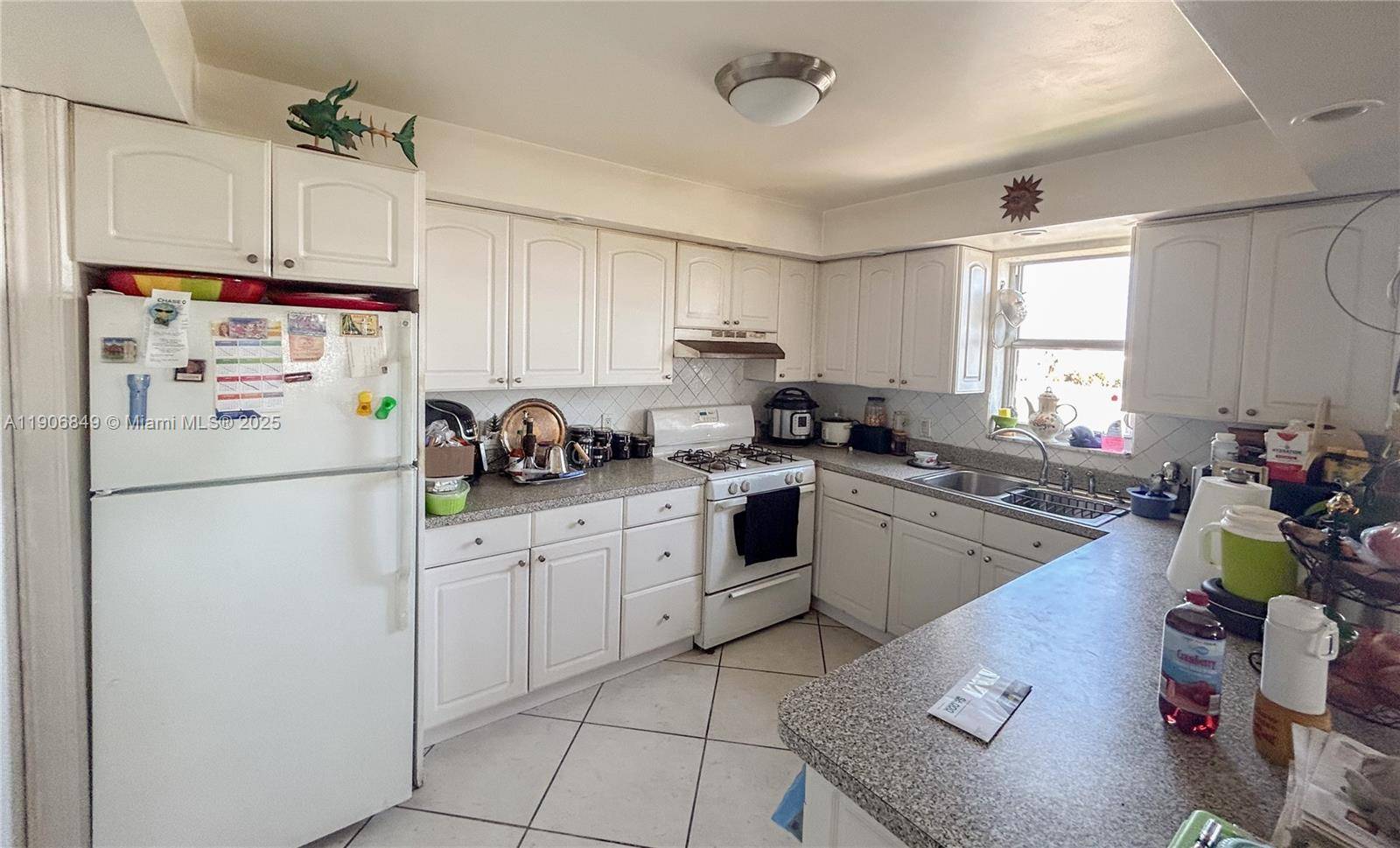 Miami Beach, FL 33139,730 Pennsylvania Ave #701