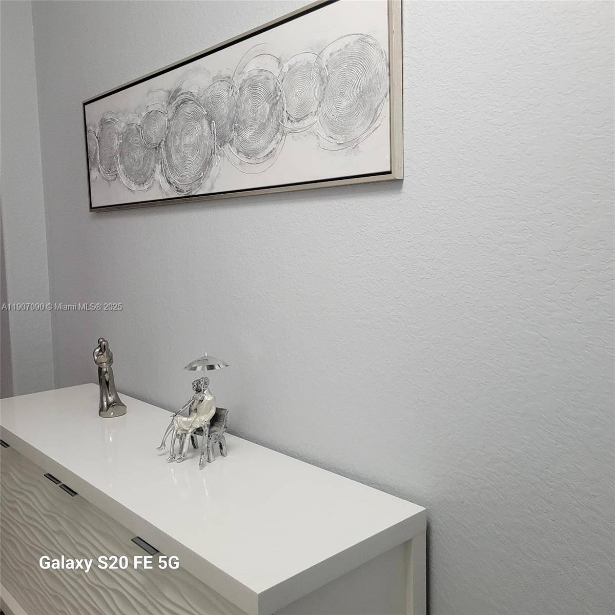 Miami, FL 33185,Address not disclosed