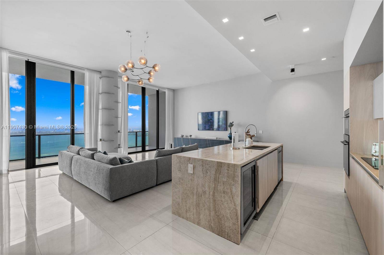 Miami, FL 33137,480 NE 31st St #PH5002