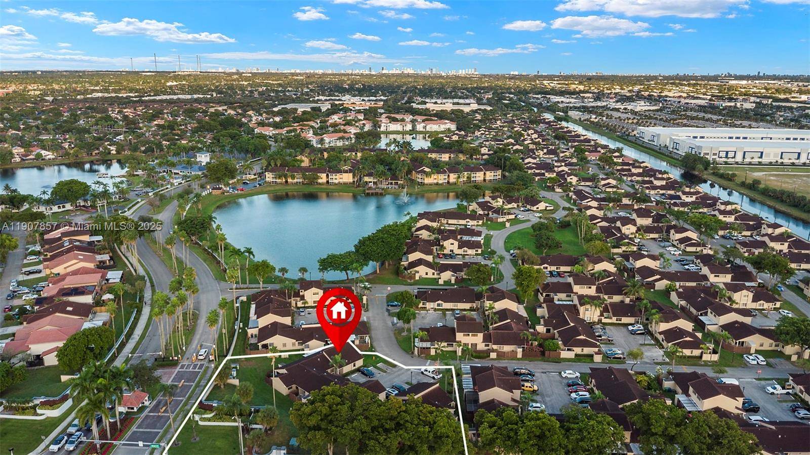 Hialeah, FL 33015,17214 NW 66th Ct