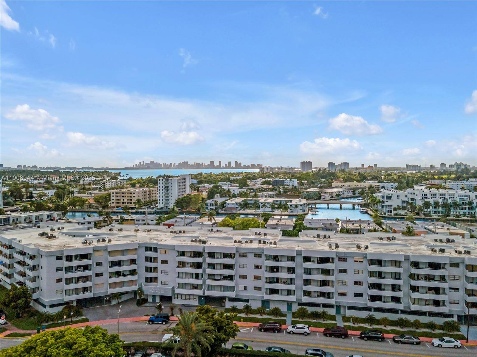 Miami Beach, FL 33141,7300 Wayne Ave #513