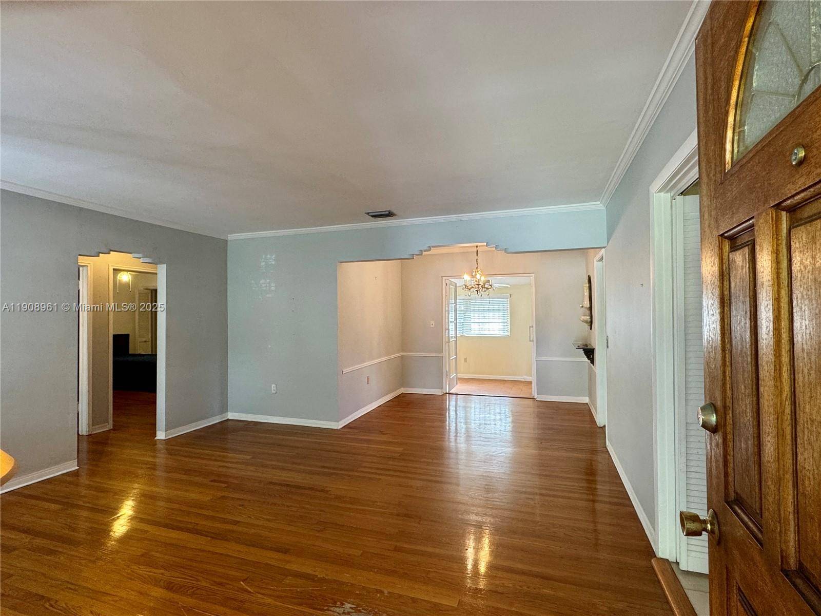 Miami, FL 33145,3410 SW 21st St