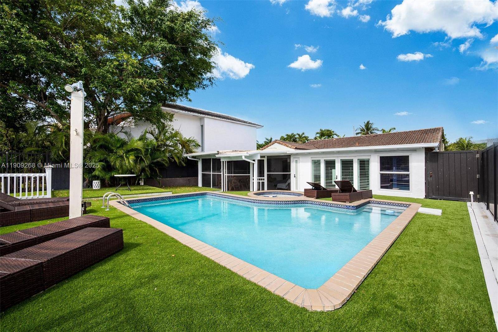 Miami, FL 33138,7701 NE 8th Ave