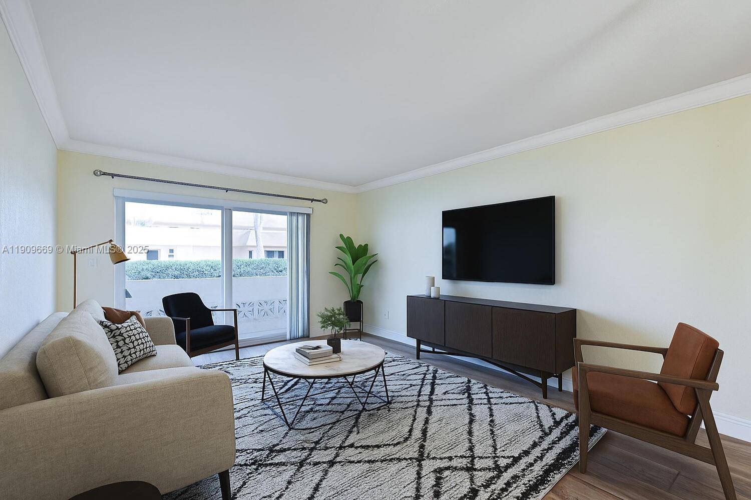 Palmetto Bay, FL 33176,14500 SW 88th Ave #104