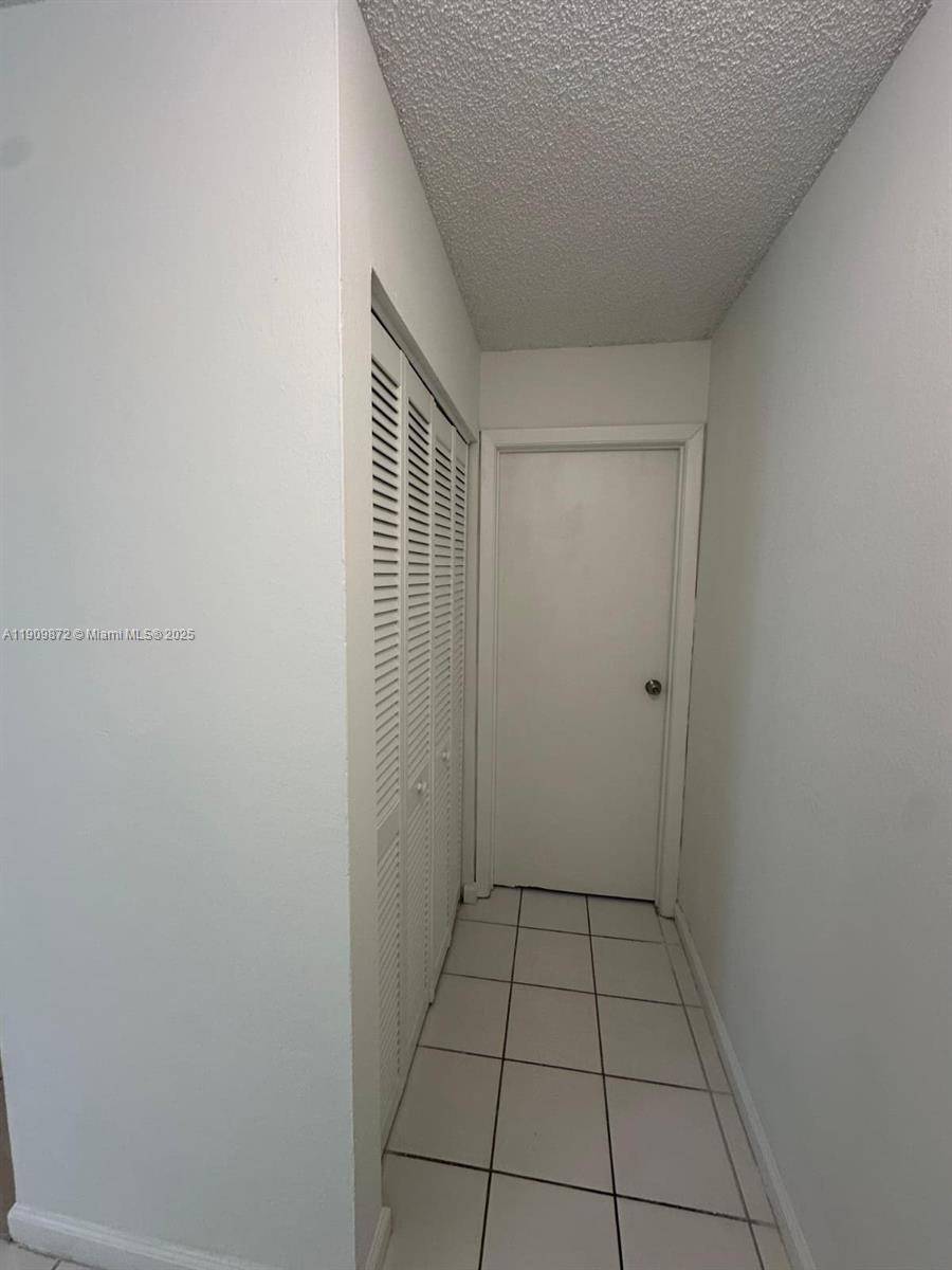 Miami Gardens, FL 33169,505 NW 177th St #235