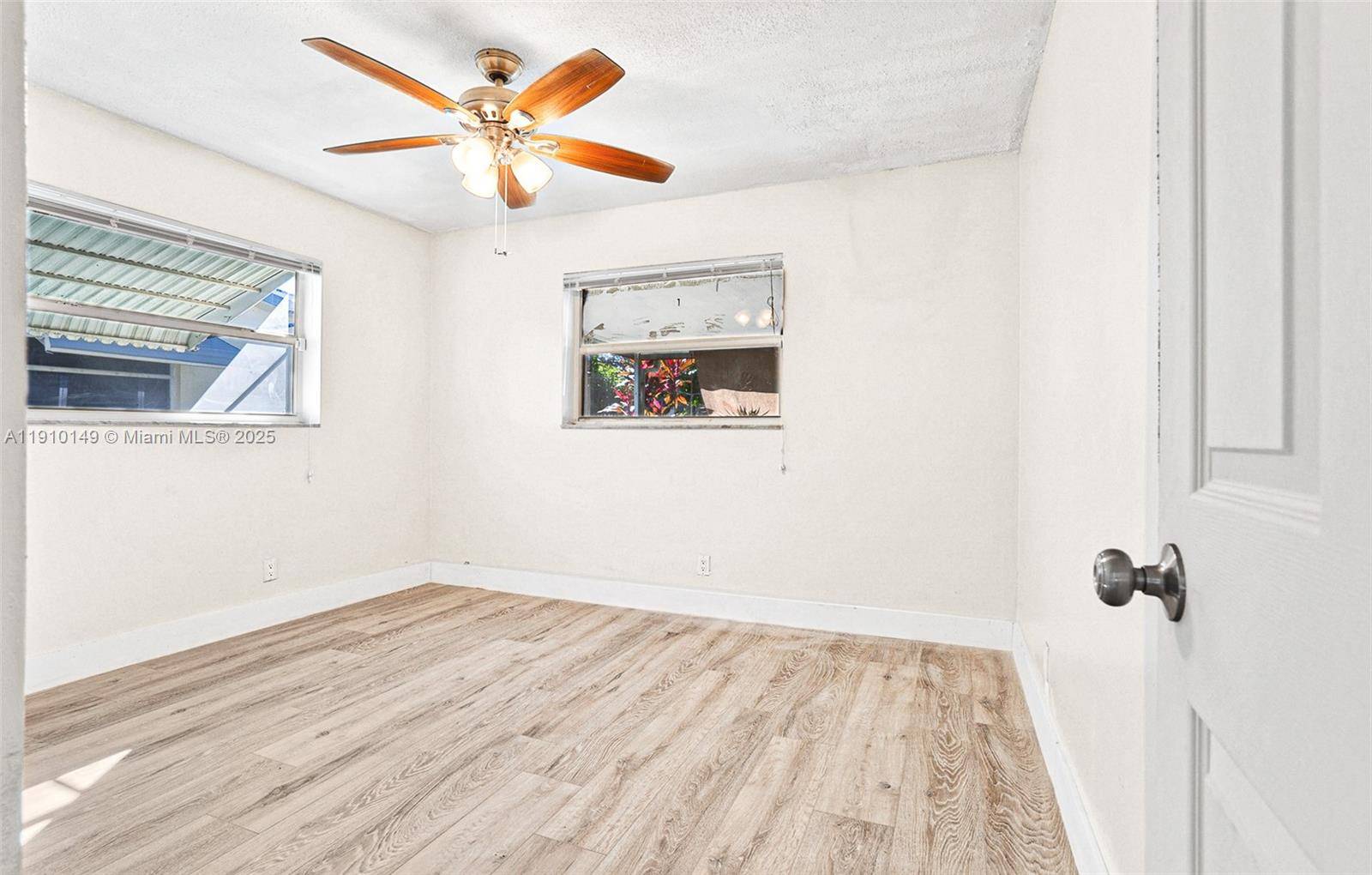 Tamarac, FL 33321,7110 NW 57th Ct