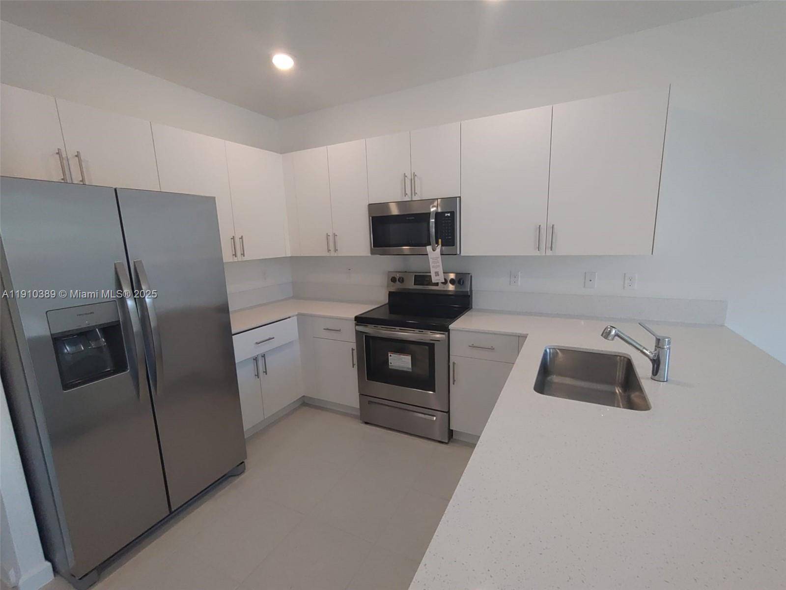 Coral Springs, FL 33076,12005 NW 47 MNR #12005