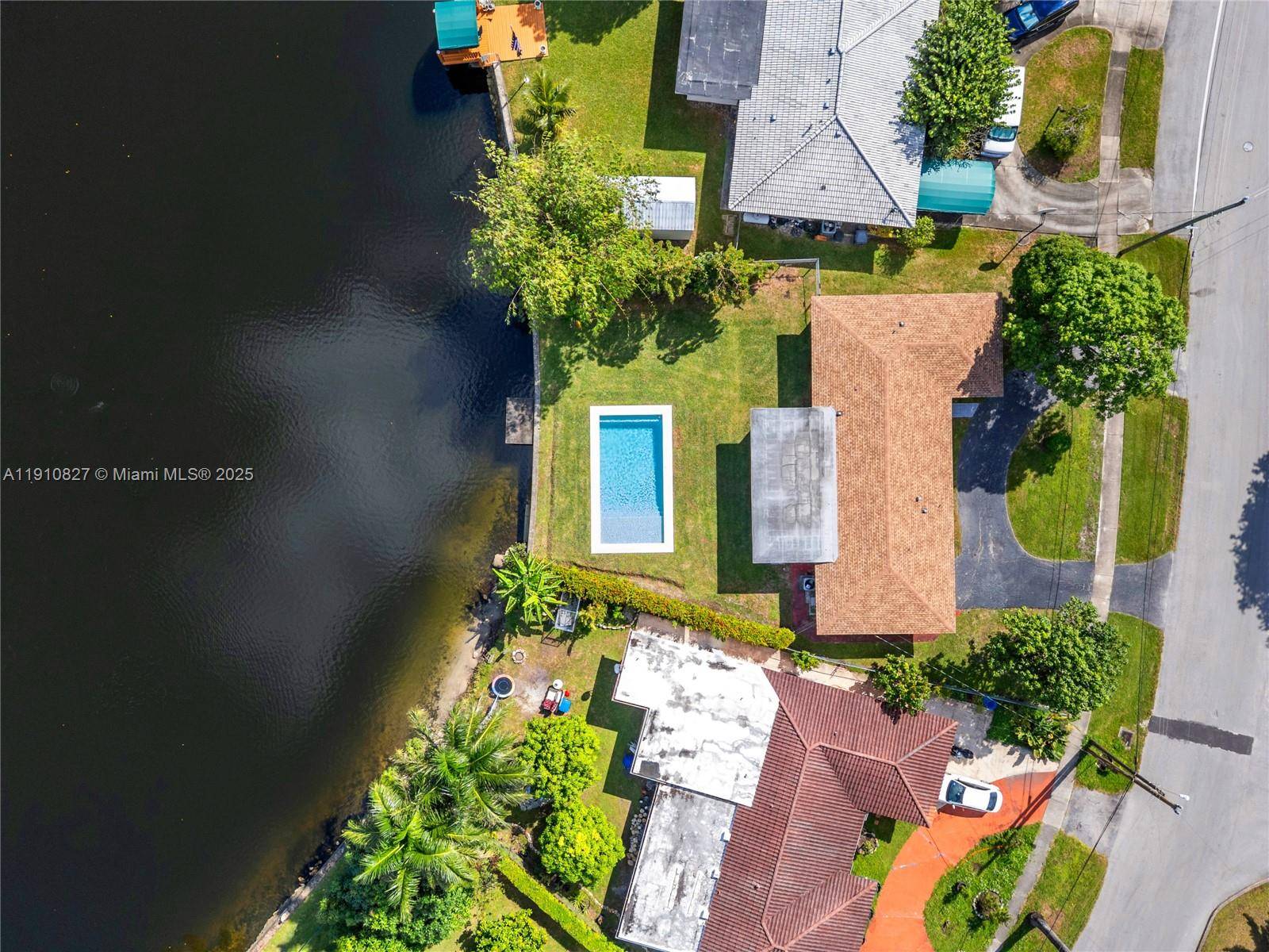 Hollywood, FL 33021,317 N 31st Ave