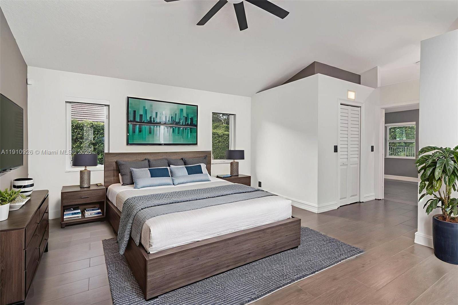 Weston, FL 33326,1222 Manor Ct