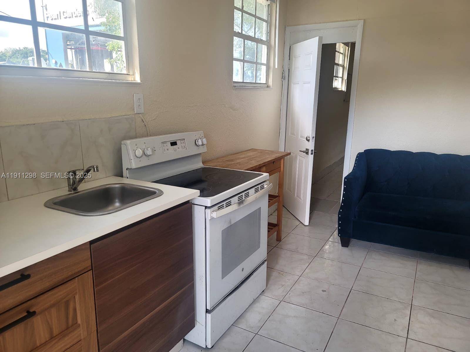 Miami, FL 33142,3680 NW 20th Ct #1