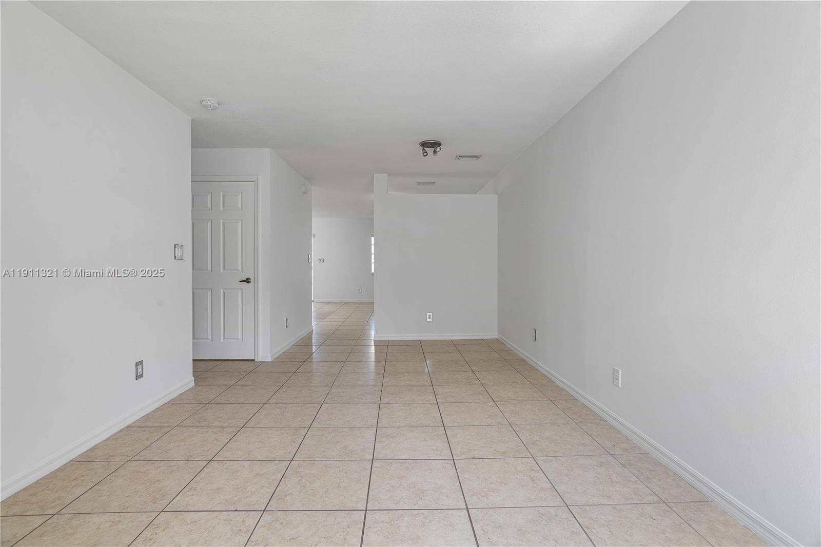 Hallandale Beach, FL 33009,330 SW 2nd Ave #3