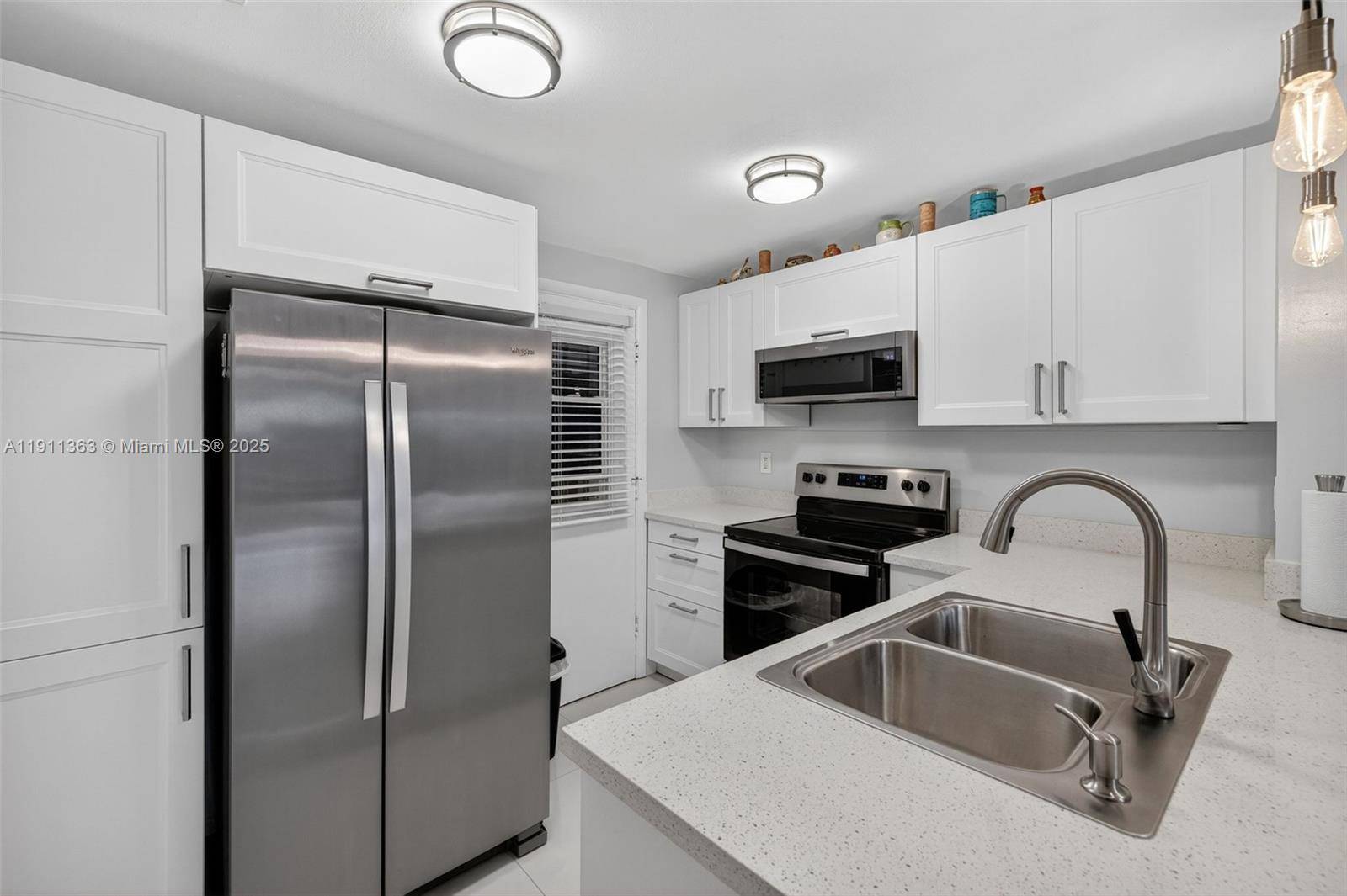 Miami, FL 33162,16801 NE 13th Ave #112