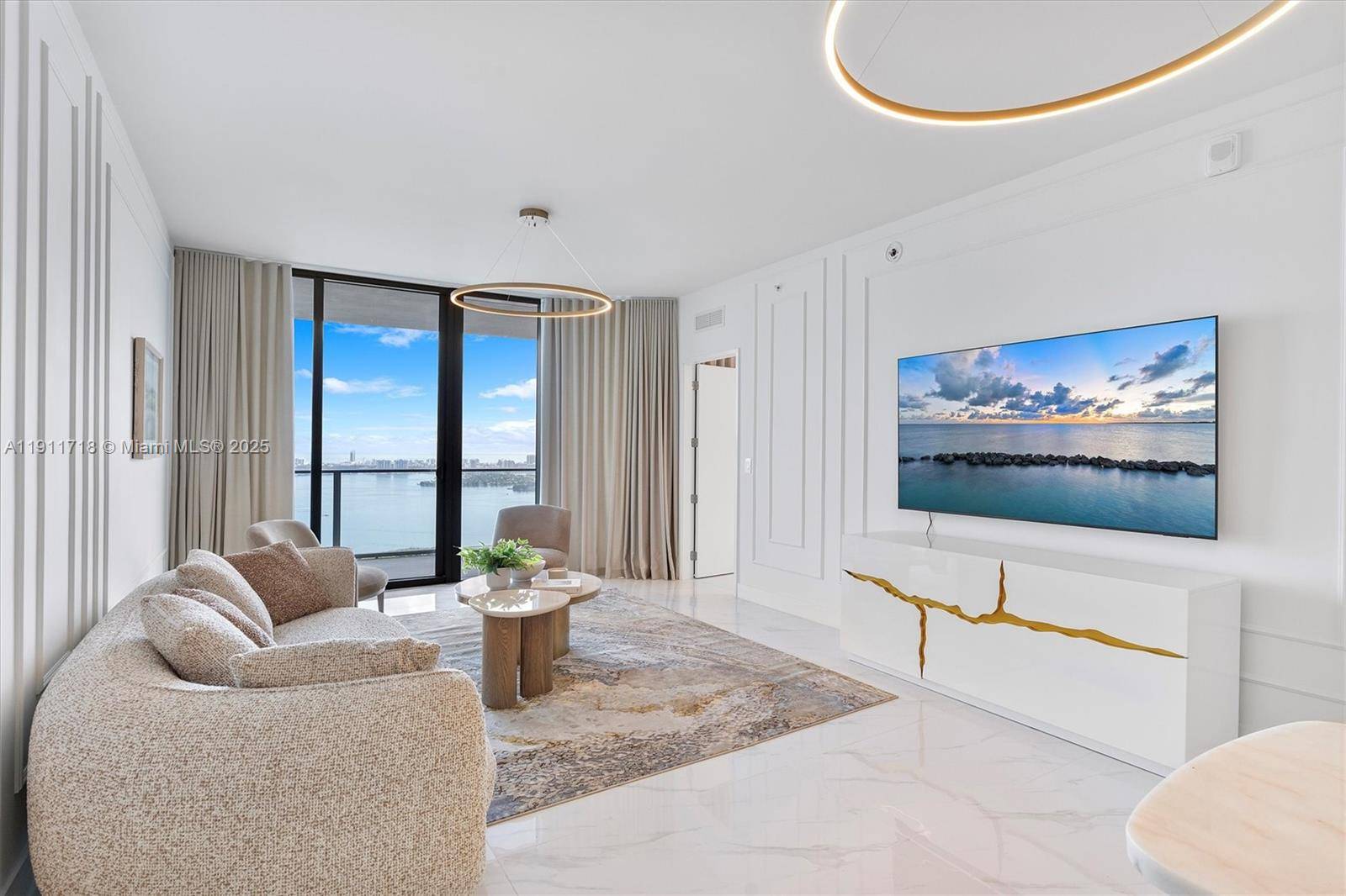 Miami, FL 33137-5498,700 NE 24th Street #4405