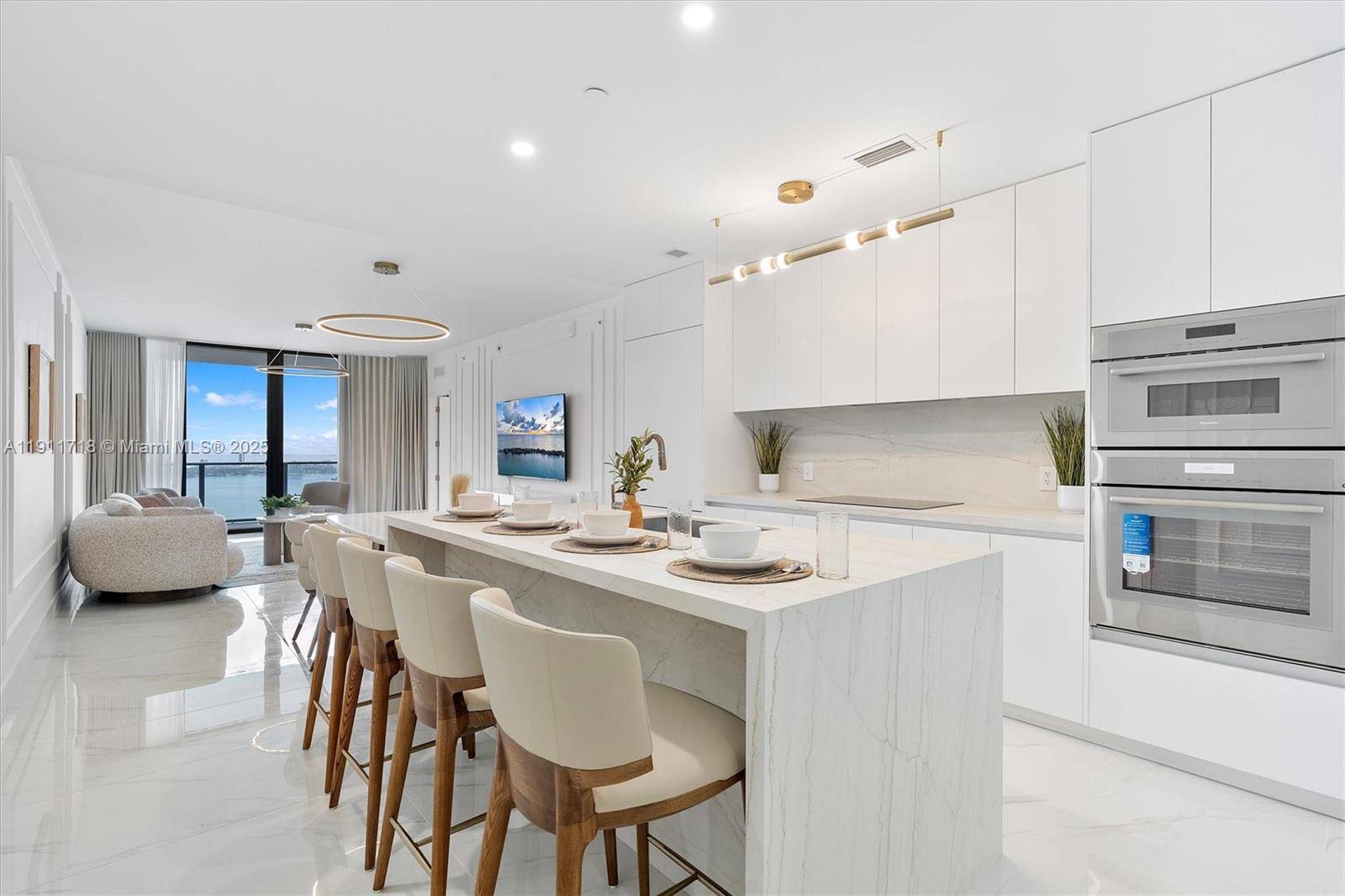 Miami, FL 33137-5498,700 NE 24th Street #4405