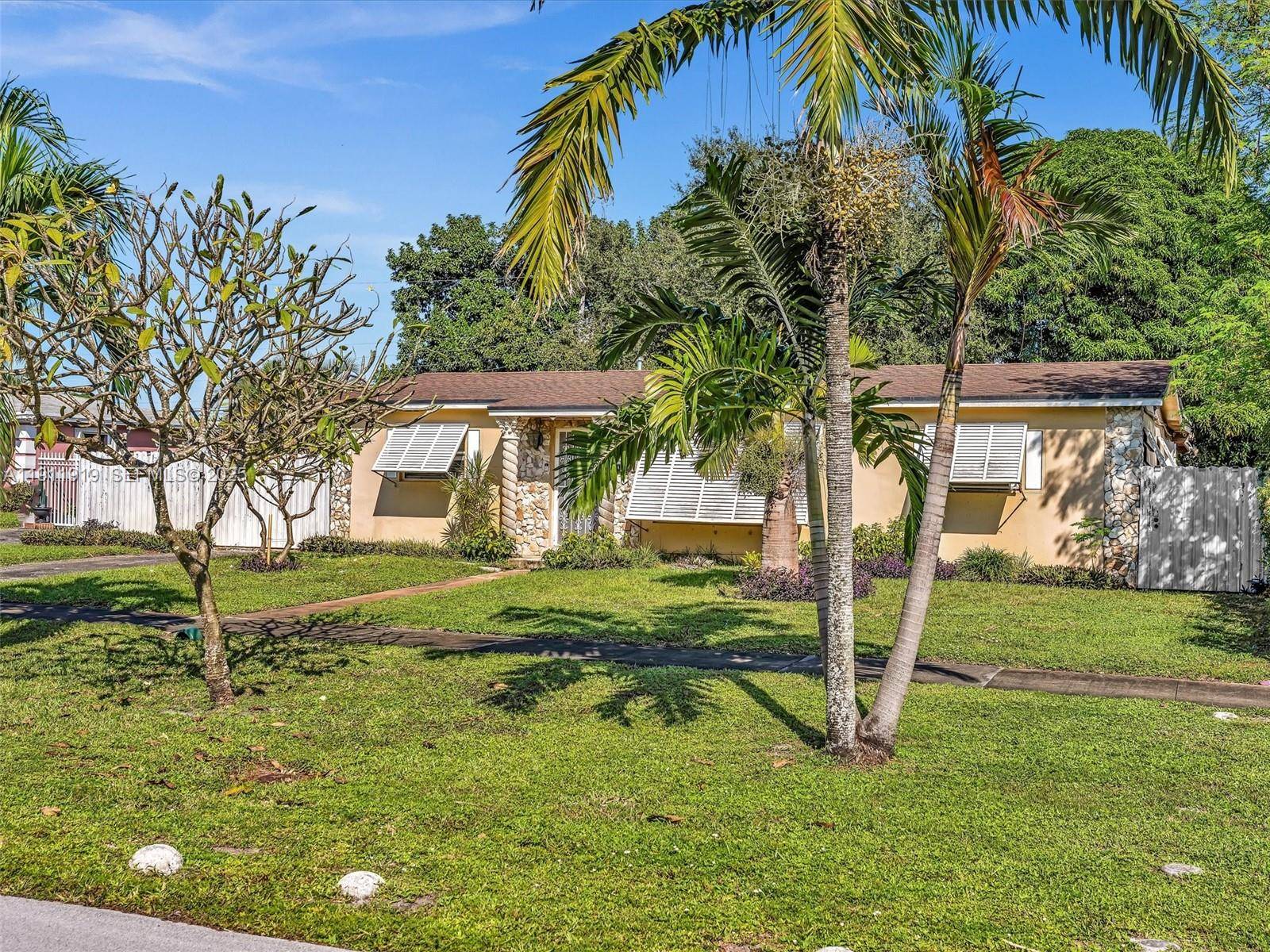 Miami Gardens, FL 33169,Address not disclosed